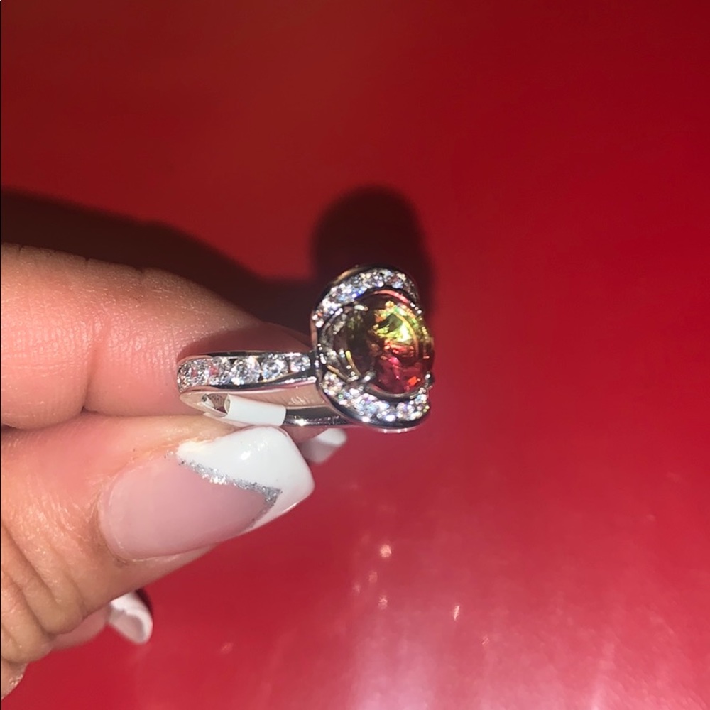 Woman’s Ring